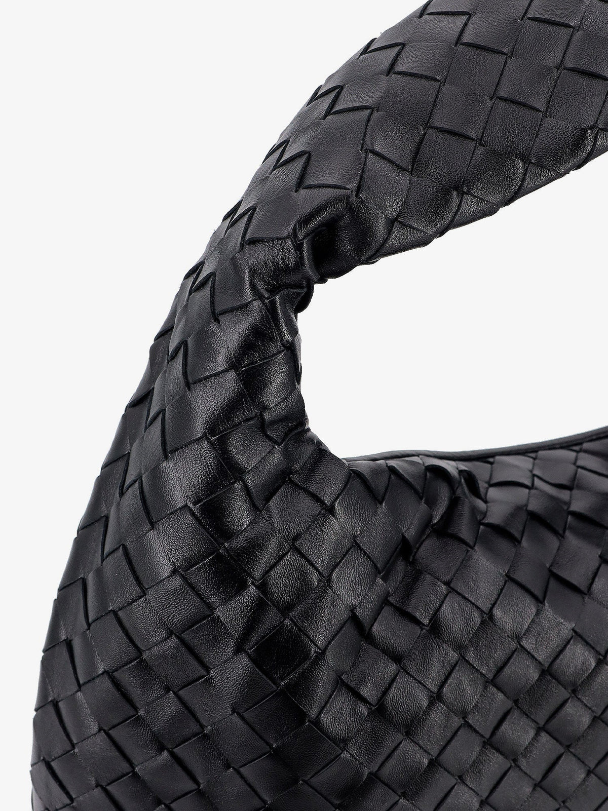 Bottega Veneta Women Hop Leather Shoulder Bag With Intrecciato Motif