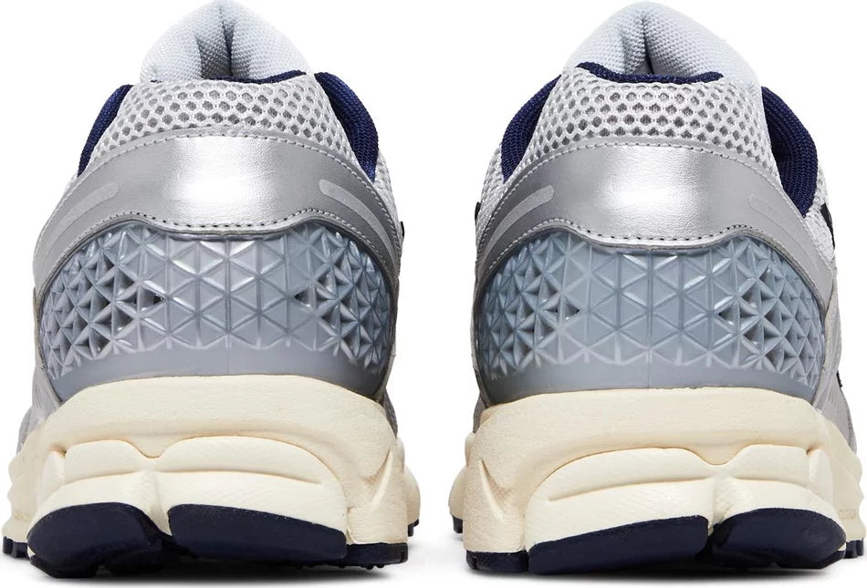 Nike Air Zoom Vomero 5 Shoes