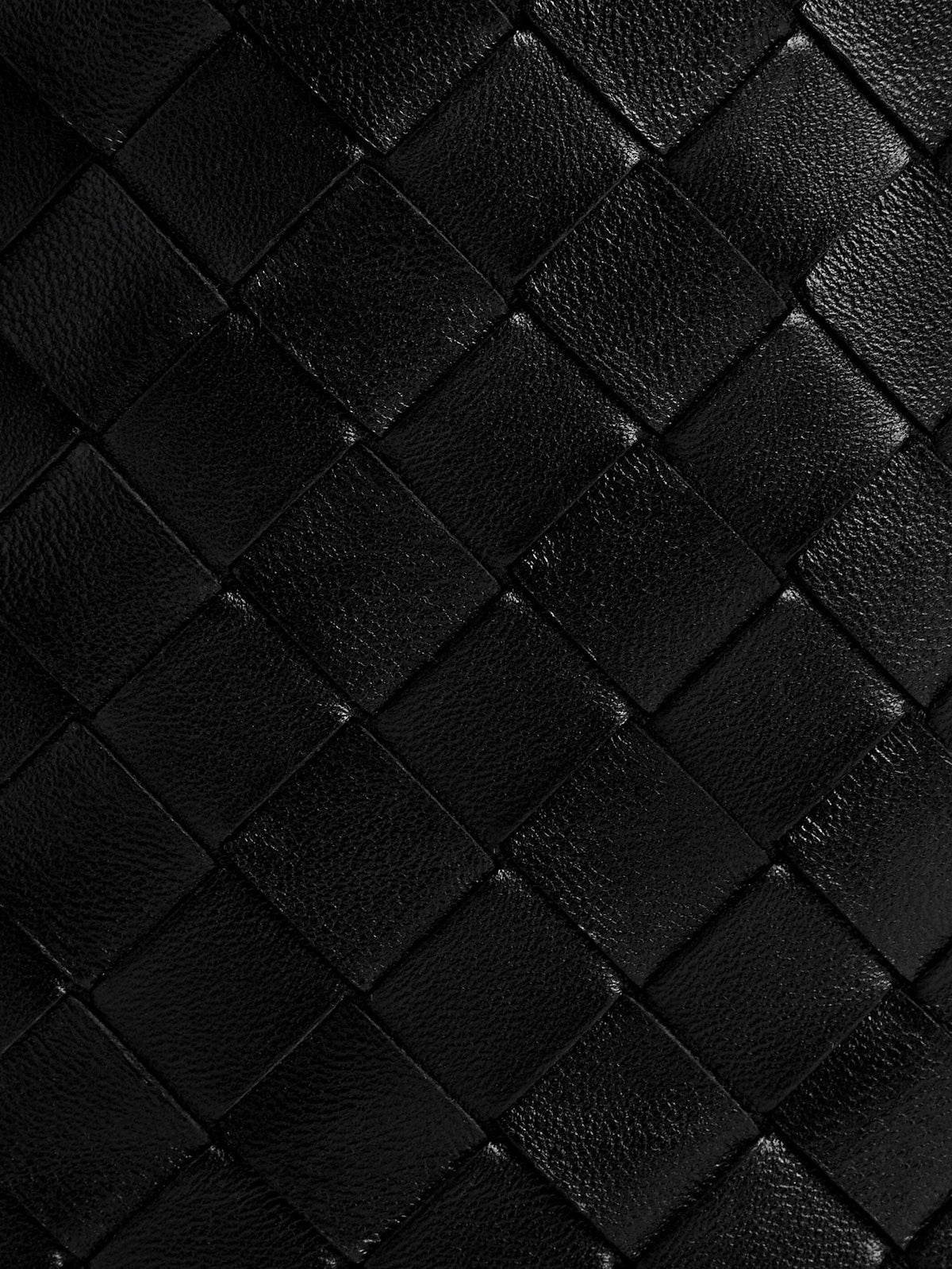 Bottega Veneta Women Andiamo Leather Smartphone Pochette With Intrecciato Motif