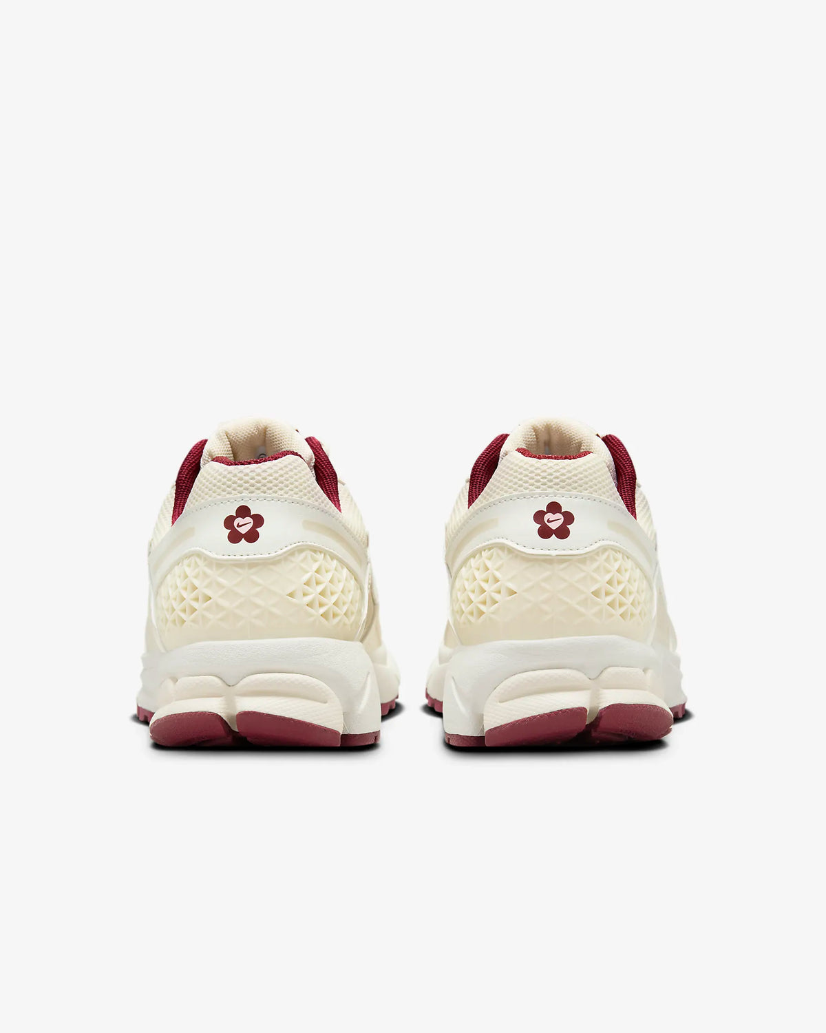 Nike Air Zoom Vomero 5 Shoes